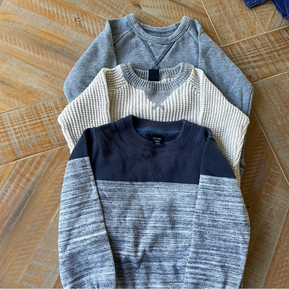 Bundle of 3 Baby Gap Boys Sweaters - 2T